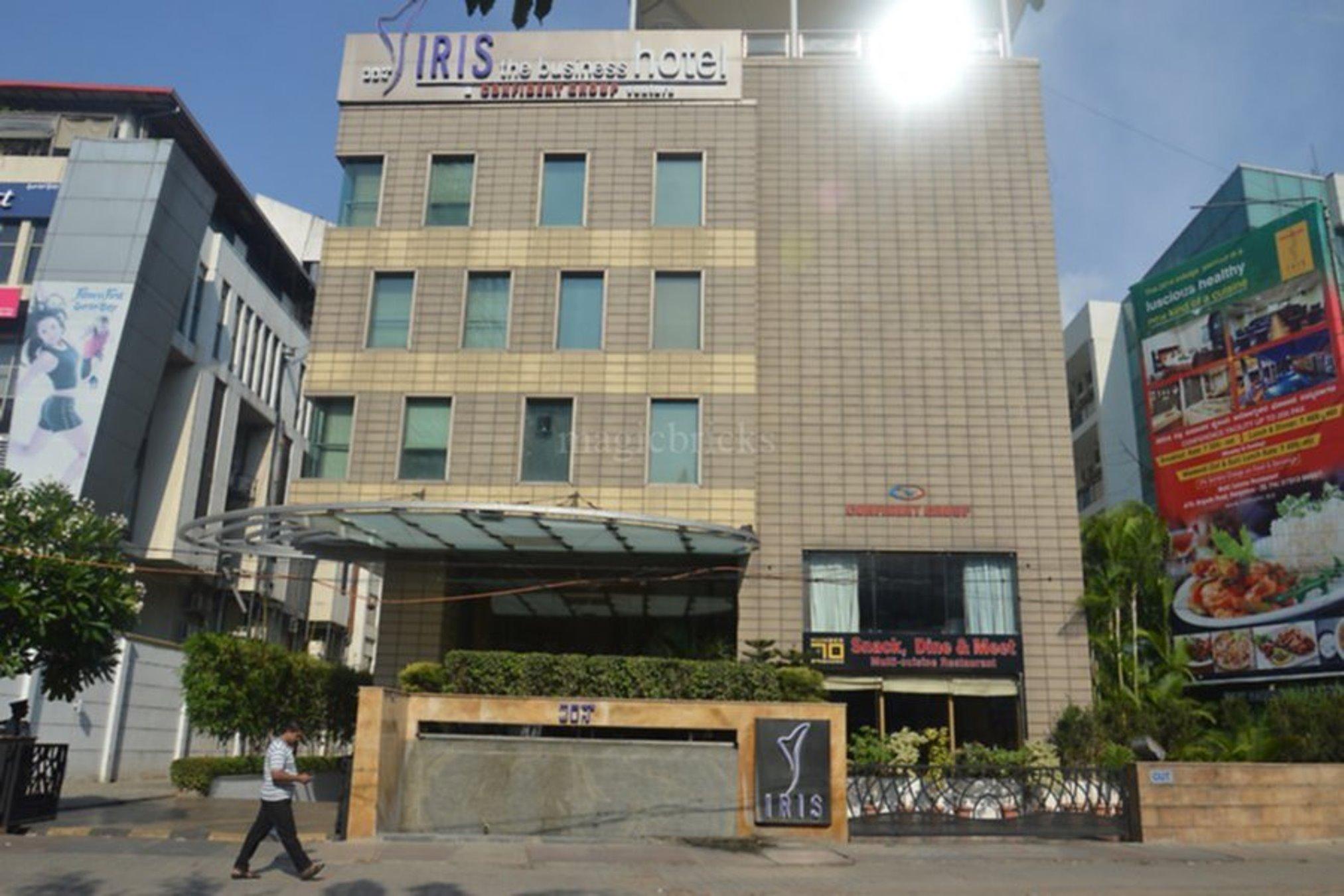 Iris The Business Hotel Bangalore Ngoại thất bức ảnh