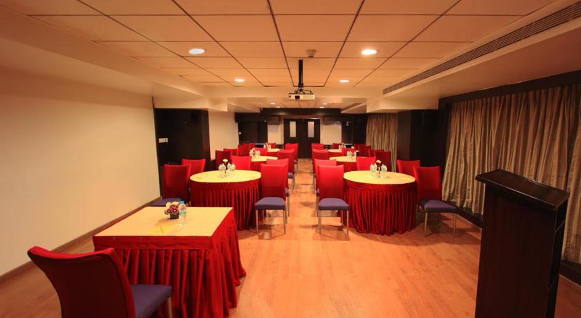 Iris The Business Hotel Bangalore Ngoại thất bức ảnh