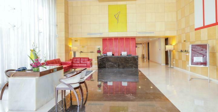 Iris The Business Hotel Bangalore Ngoại thất bức ảnh