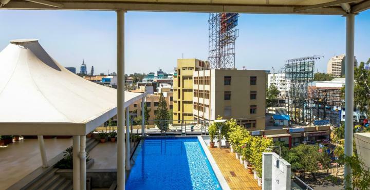 Iris The Business Hotel Bangalore Ngoại thất bức ảnh