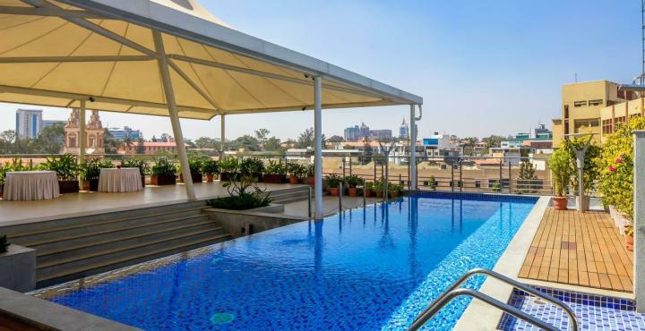 Iris The Business Hotel Bangalore Ngoại thất bức ảnh