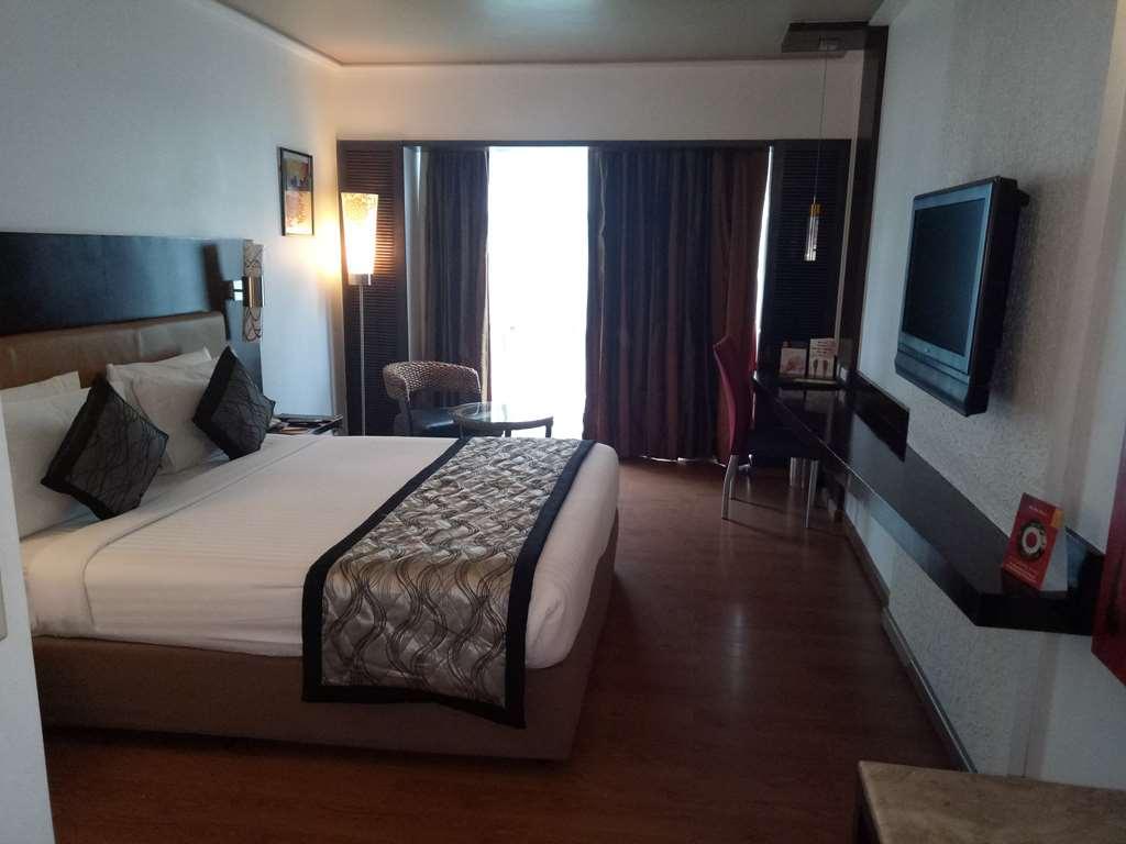 Iris The Business Hotel Bangalore Phòng bức ảnh