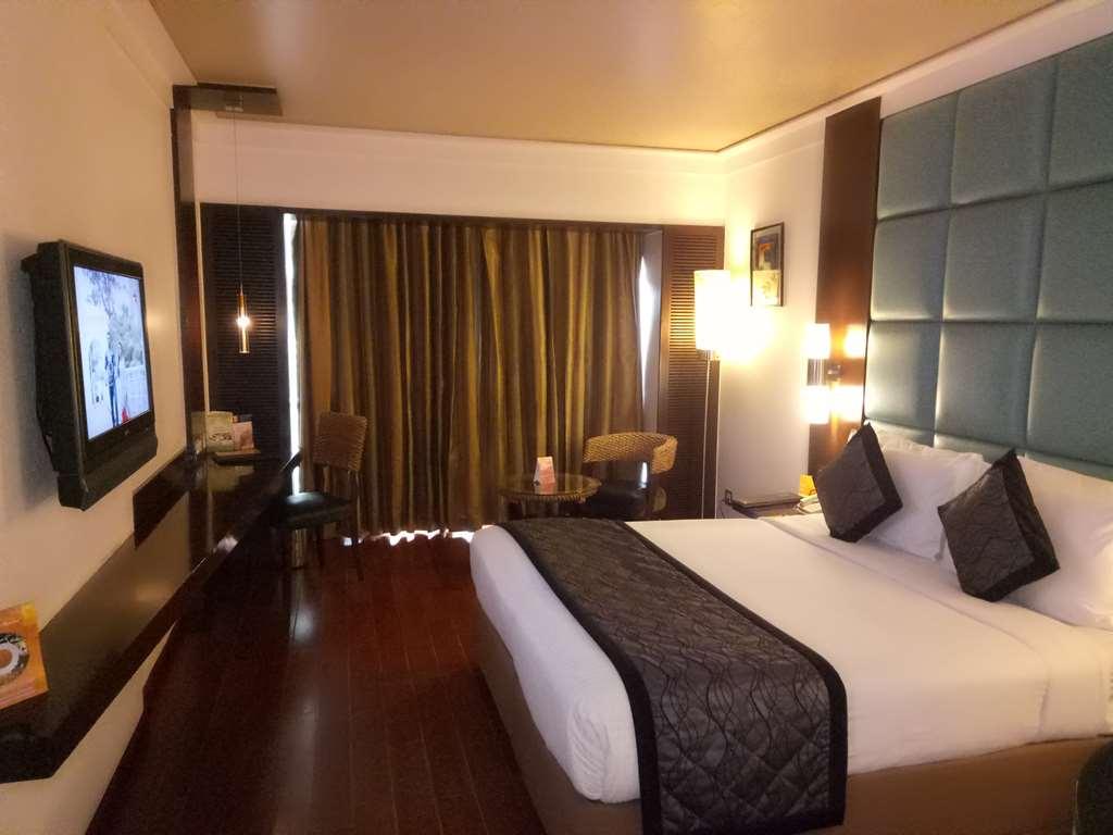 Iris The Business Hotel Bangalore Phòng bức ảnh